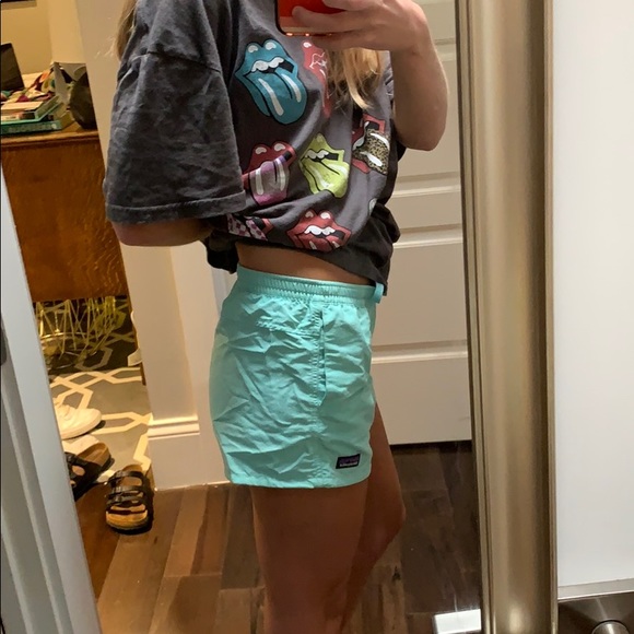 Patagonia shorts - Picture 2 of 2